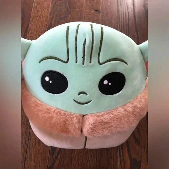 Original Squishmallows x Star Wars: 10” Grogu - BRAND NEW W/TAGS! - Picture 7 of 8